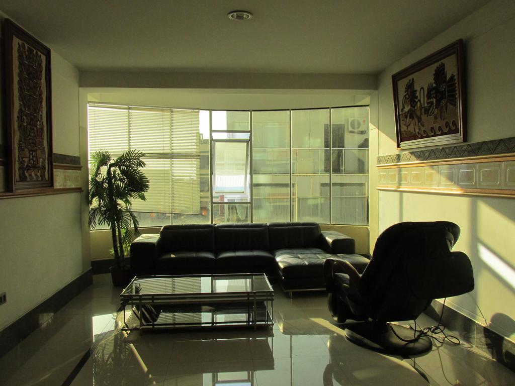 Rizzo Plaza Hotel Tumbes Luaran gambar